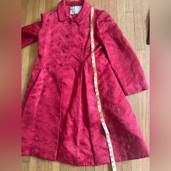 60s Vintage Malcolm Starr Red Satin Swing Coat - Picture 13 of 13